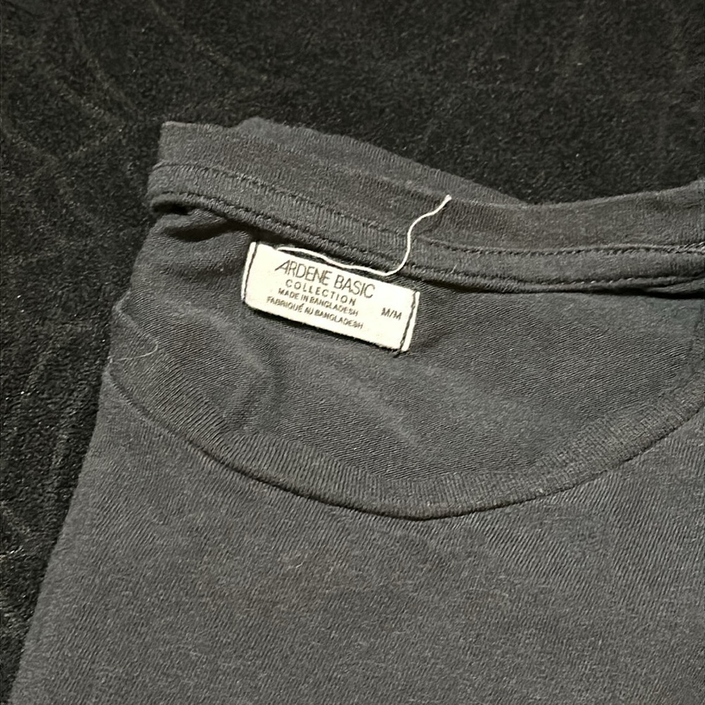 Basic Black Crop, Med - Picture 3 of 3